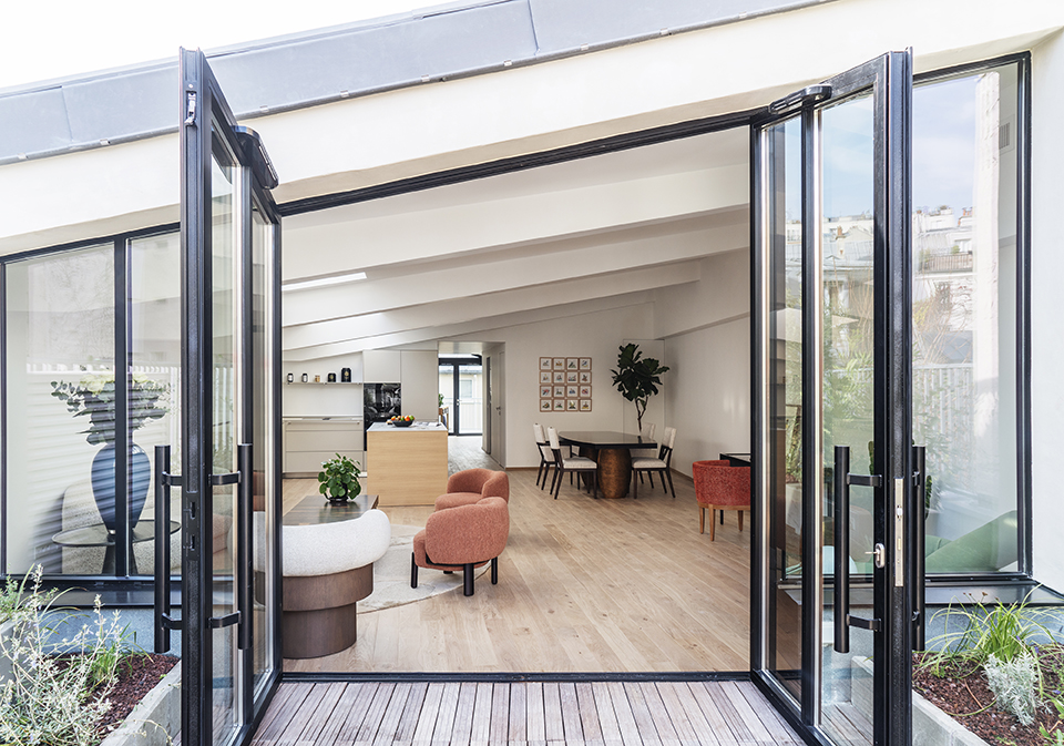 Ușile ECLISSE preferate de proprietarii unui loft din Paris