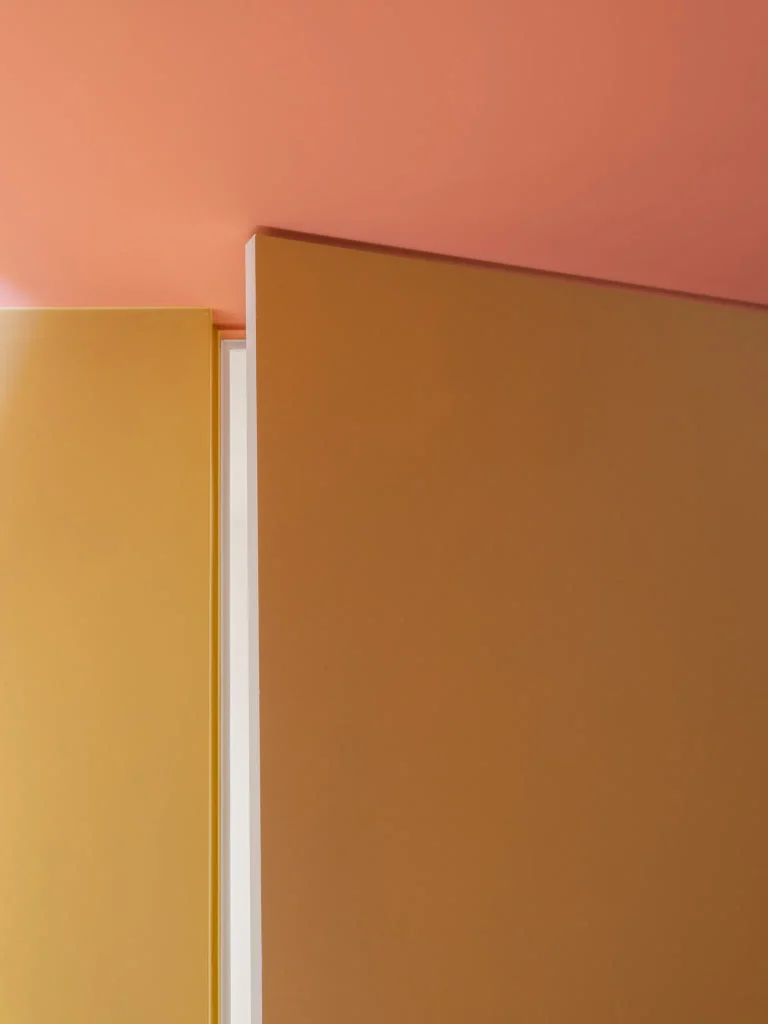 Cum alegi ușile pentru un apartament modern