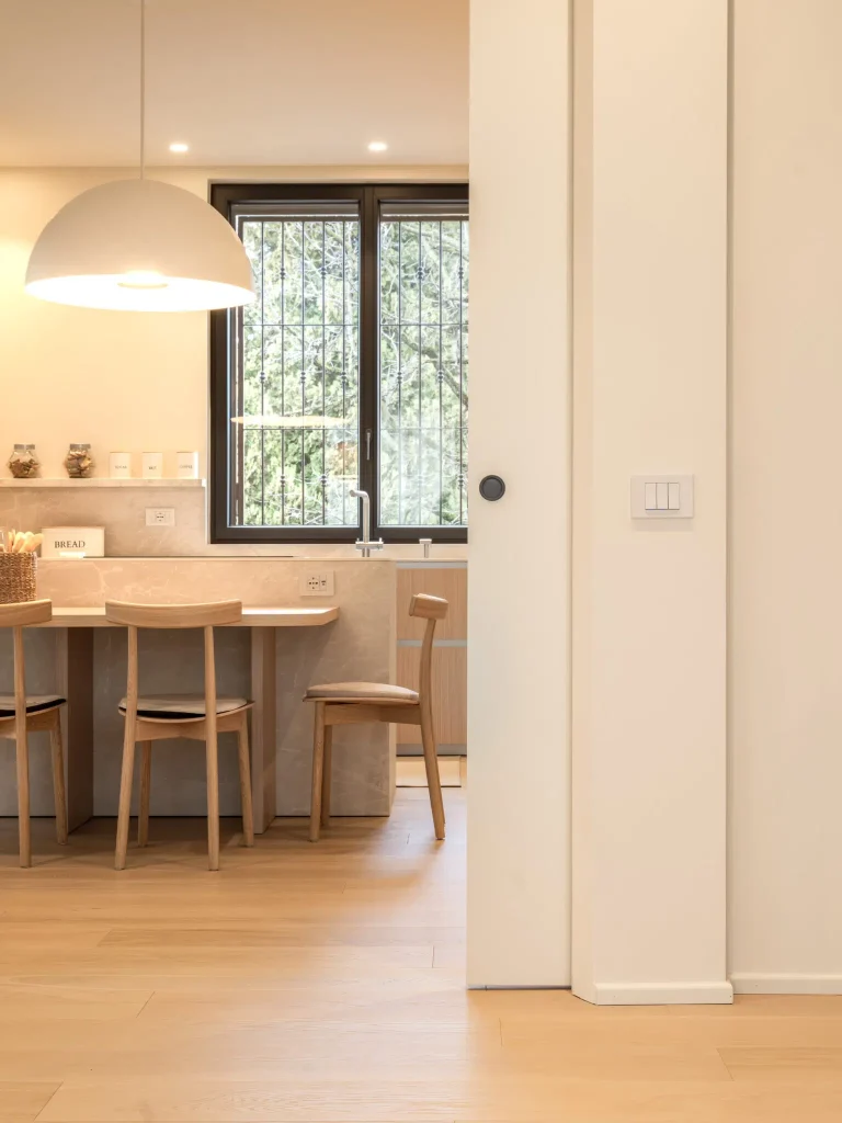 Villa Margherita: o vilă cu soluții filomuro în Monza (Italia)